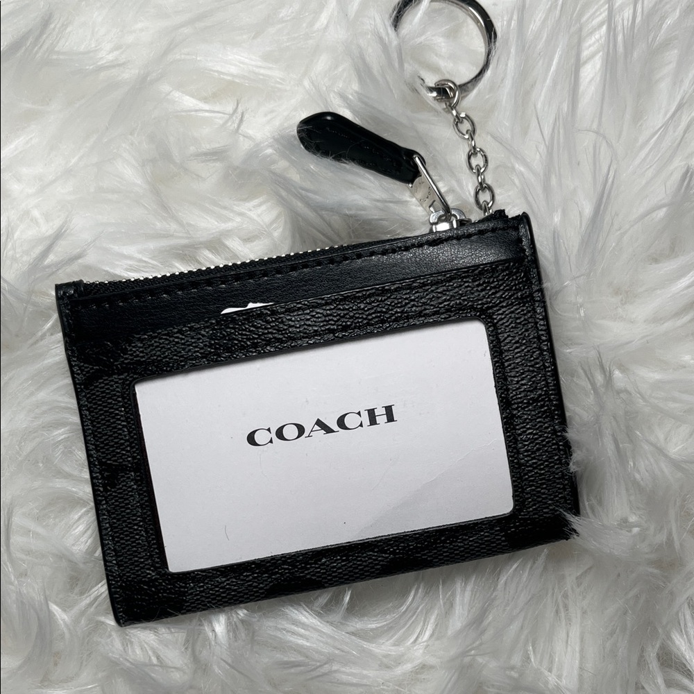 Coach Black Key & Card Holder - Picture 4 of 4